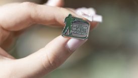 Znaczek metalowy pin