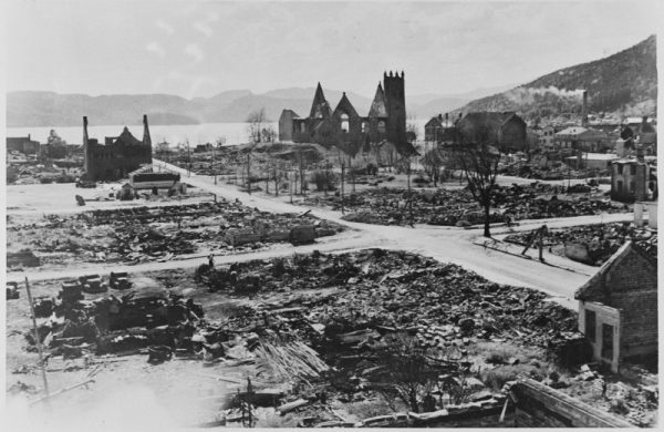 Miasto zniszczone podczas inwazji